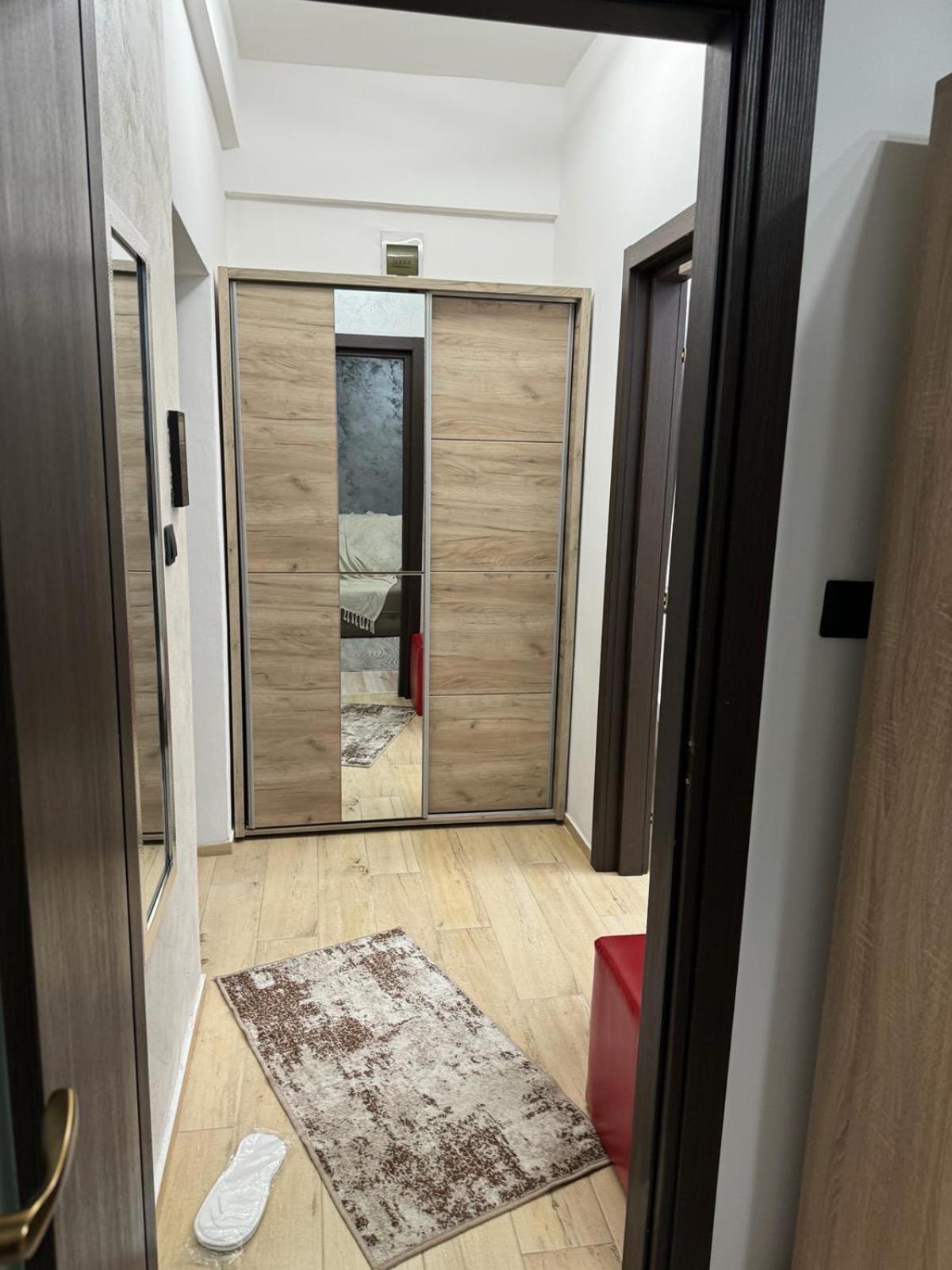 Luxury Young Residence Ιάσιο Εξωτερικό φωτογραφία